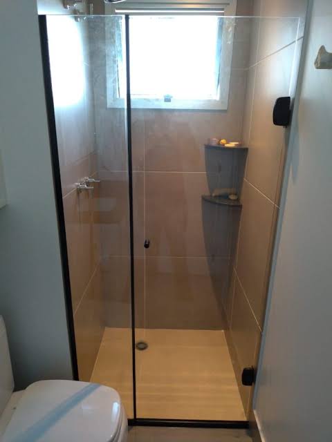 Box de vidro transparente para banheiro