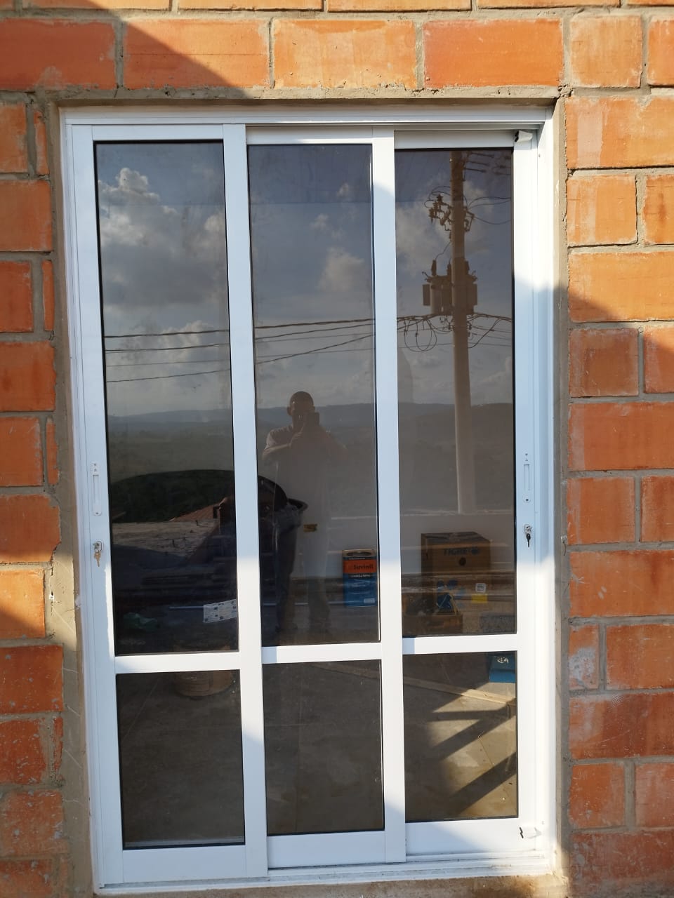 Porta de vidro deslizante para sala