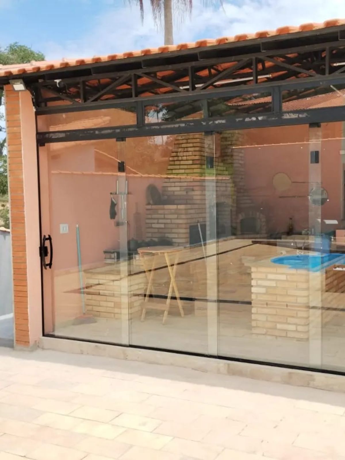 Porta de vidro deslizante para sala